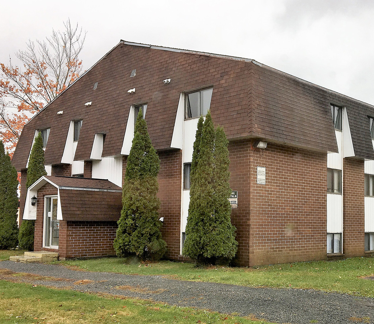 65 Greenfields Drive